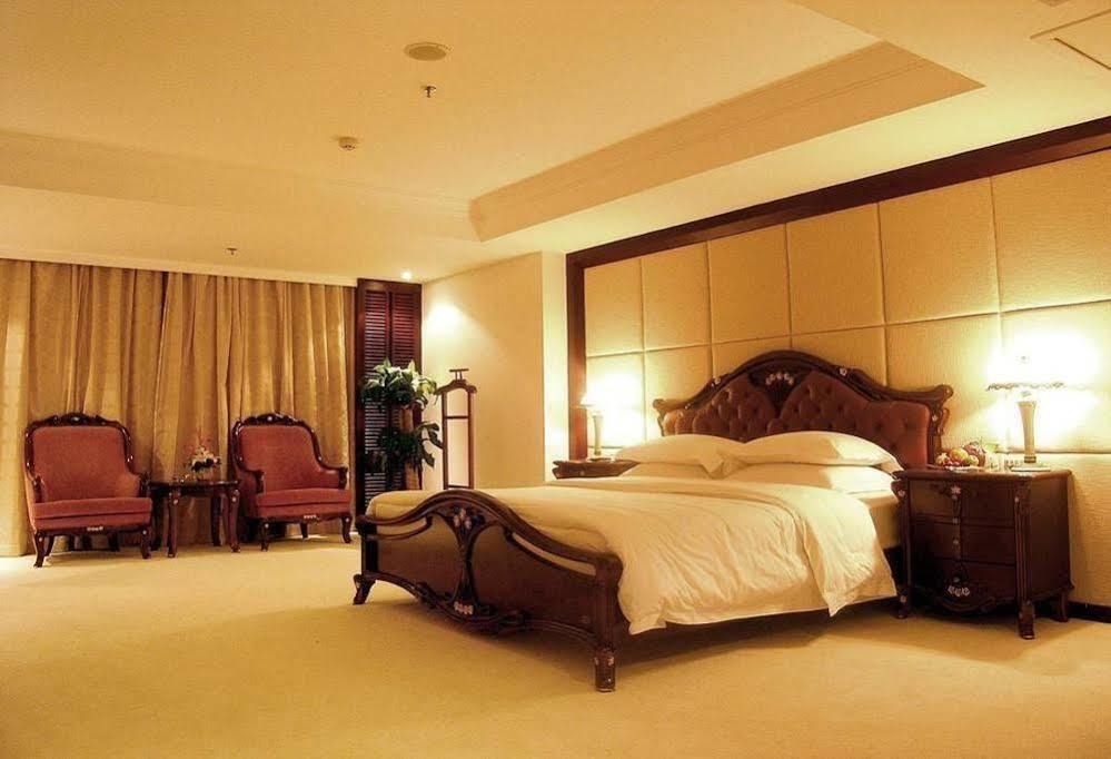 Dolton Resort Tongshenghu Xian de Xian de Changsha Extérieur photo