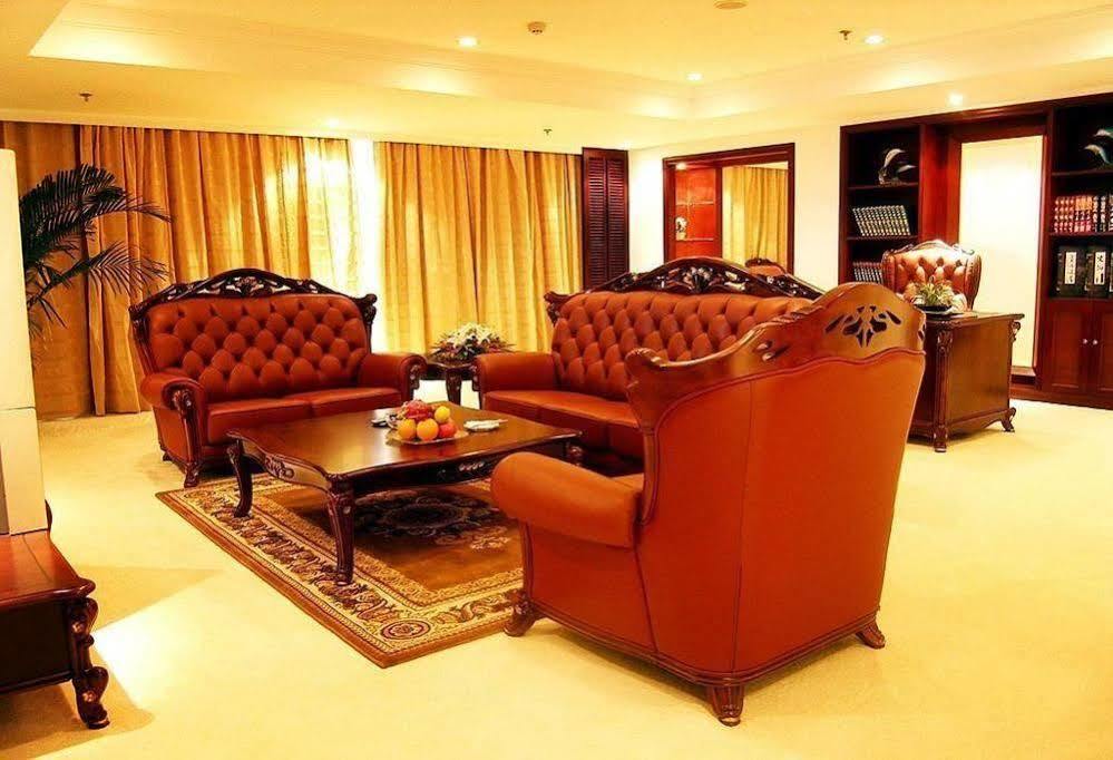 Dolton Resort Tongshenghu Xian de Xian de Changsha Extérieur photo