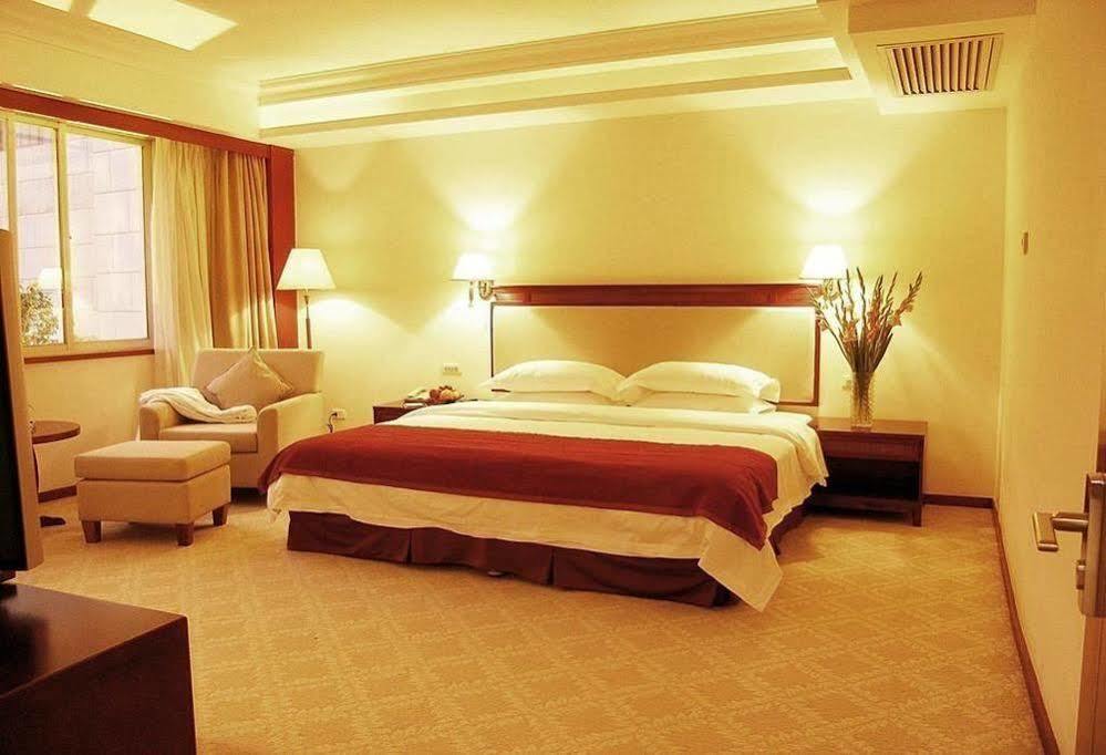 Dolton Resort Tongshenghu Xian de Xian de Changsha Extérieur photo